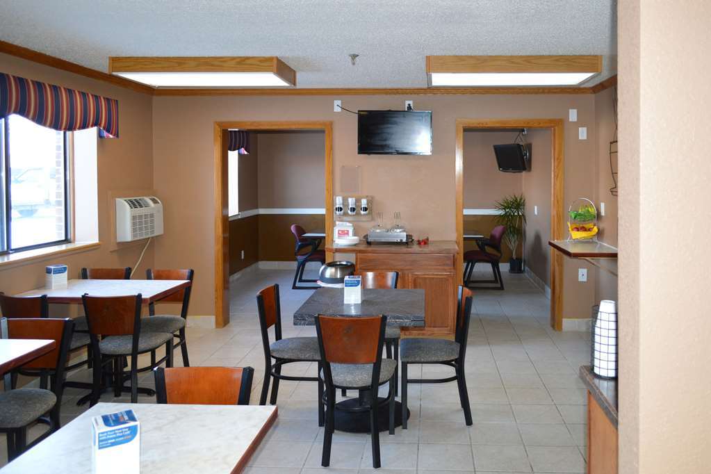 Econo Inn&suites Auburn